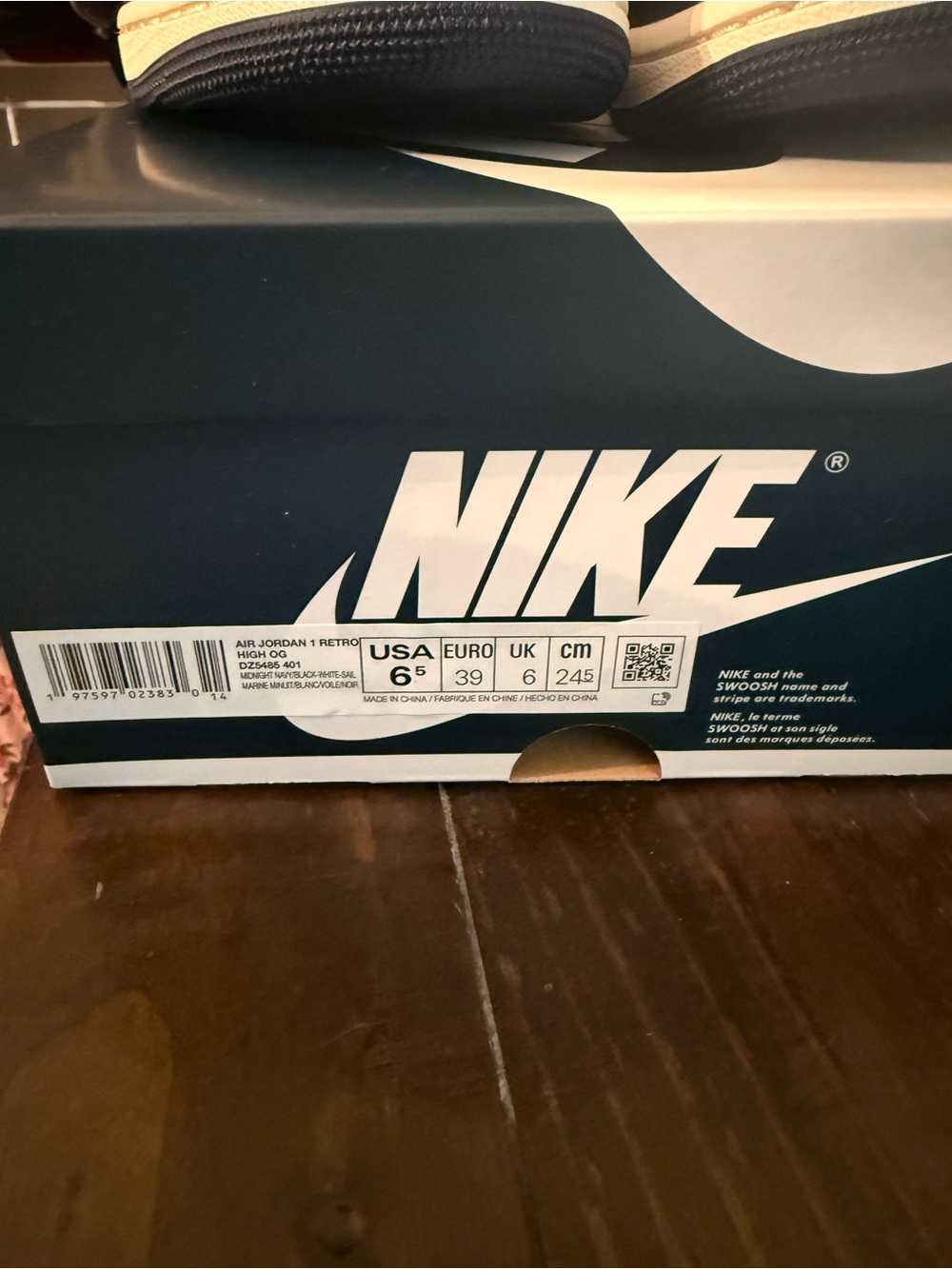 Nike Air Jordan 1 High Navy/White/Black Men’s Sneakers. Fits women size 7.5. - Picture 12 of 12
